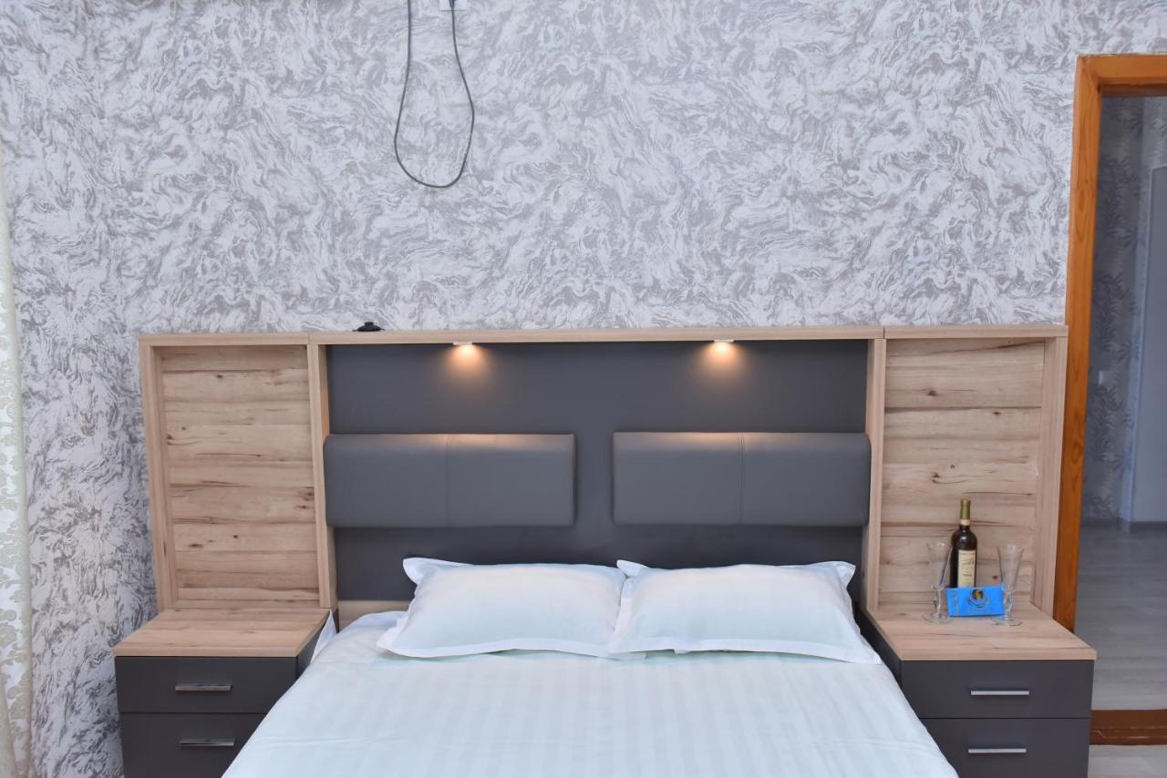 Hotel Fresh أكتوبي المظهر الخارجي الصورة