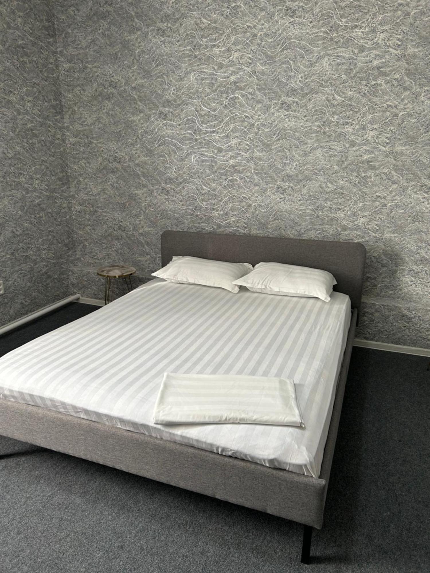 Hotel Fresh أكتوبي المظهر الخارجي الصورة