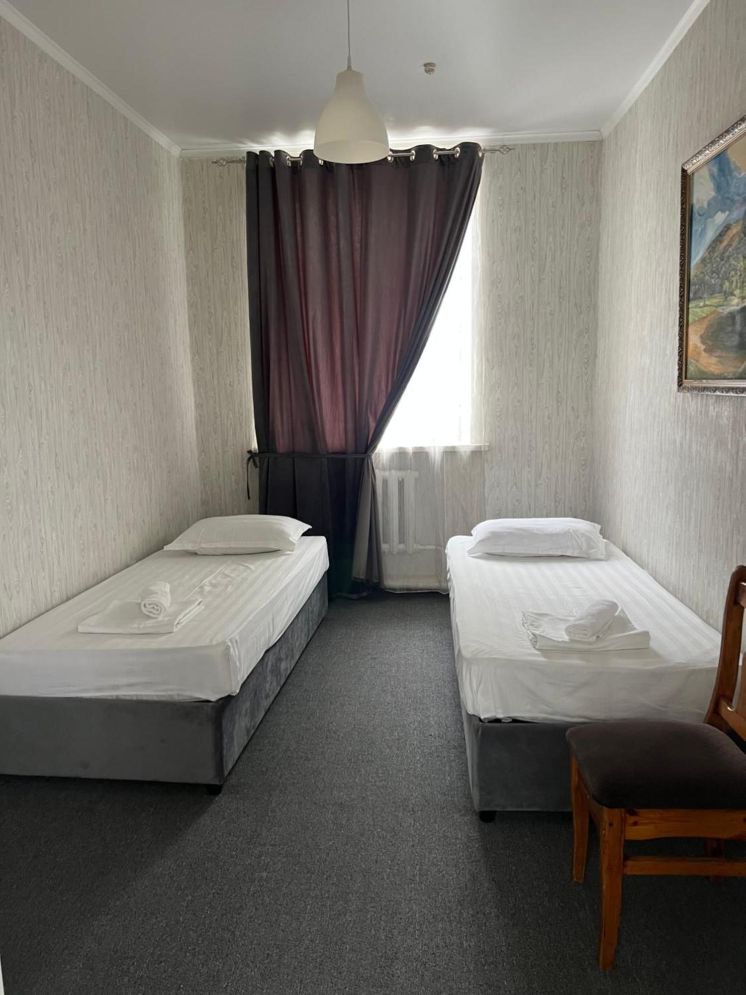 Hotel Fresh أكتوبي المظهر الخارجي الصورة