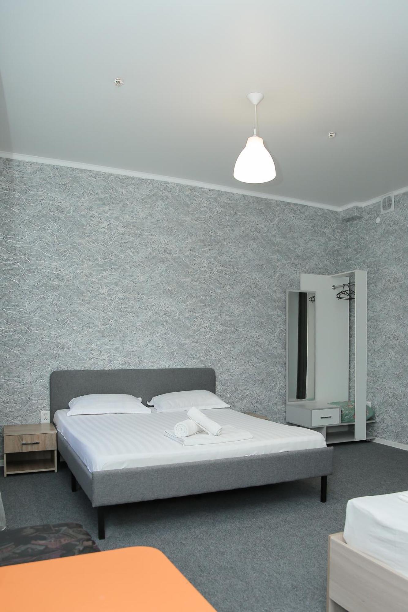 Hotel Fresh أكتوبي المظهر الخارجي الصورة